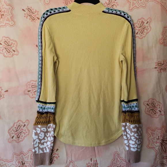Switch it Up Thermal Top. Crochet Leopard Cheetah - Picture 3 of 16